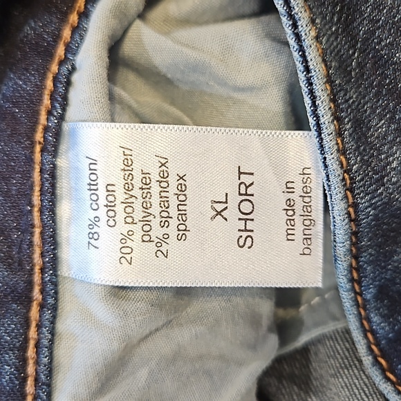 Maurices mid rise ripped jegging - Picture 5 of 8